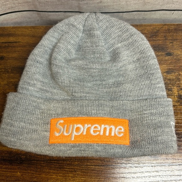 Supreme Other - Supreme New Era Box Logo Beanie Hat Heather Grey‎